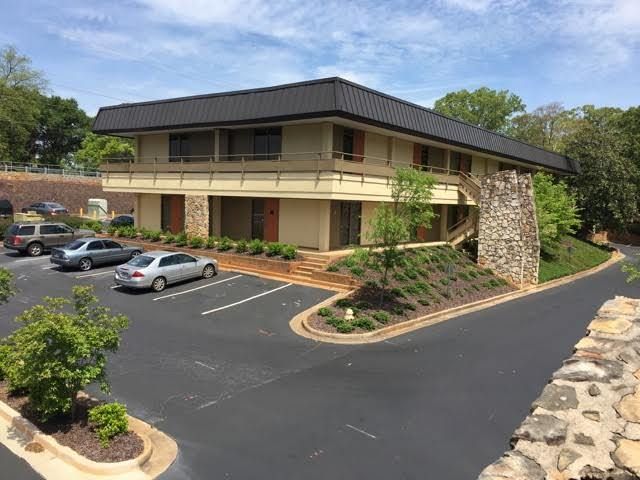 4151 Memorial Dr, Decatur, GA 30032